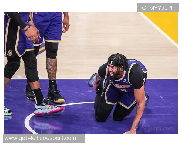 小腿轻微拉伤影响出战计划戴维斯本周将重新评估伤情 小腿轻微拉伤影响出战计划戴维斯本周将重新评估伤情